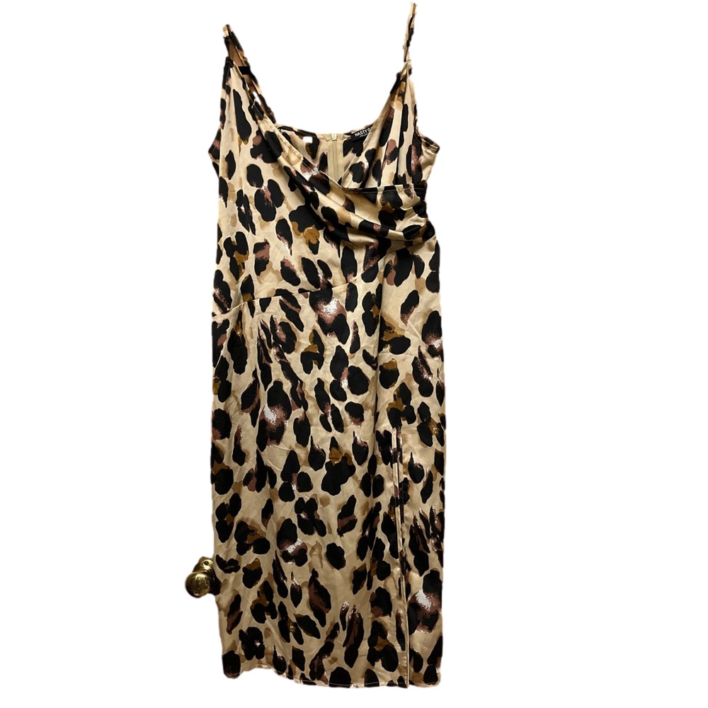 Nasty Gal Women’s leopard print dress, midi, size  8.    OO